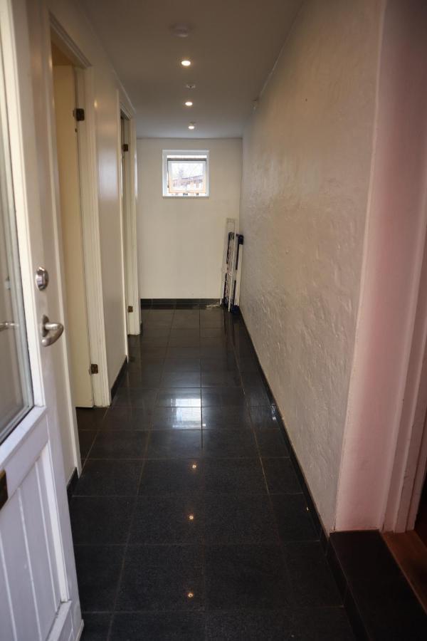 קופנהגן Rooms In Quiet Yellow Courtyard Apartment מראה חיצוני תמונה