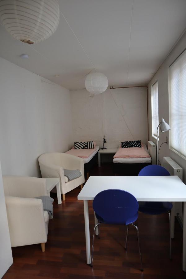 קופנהגן Rooms In Quiet Yellow Courtyard Apartment מראה חיצוני תמונה